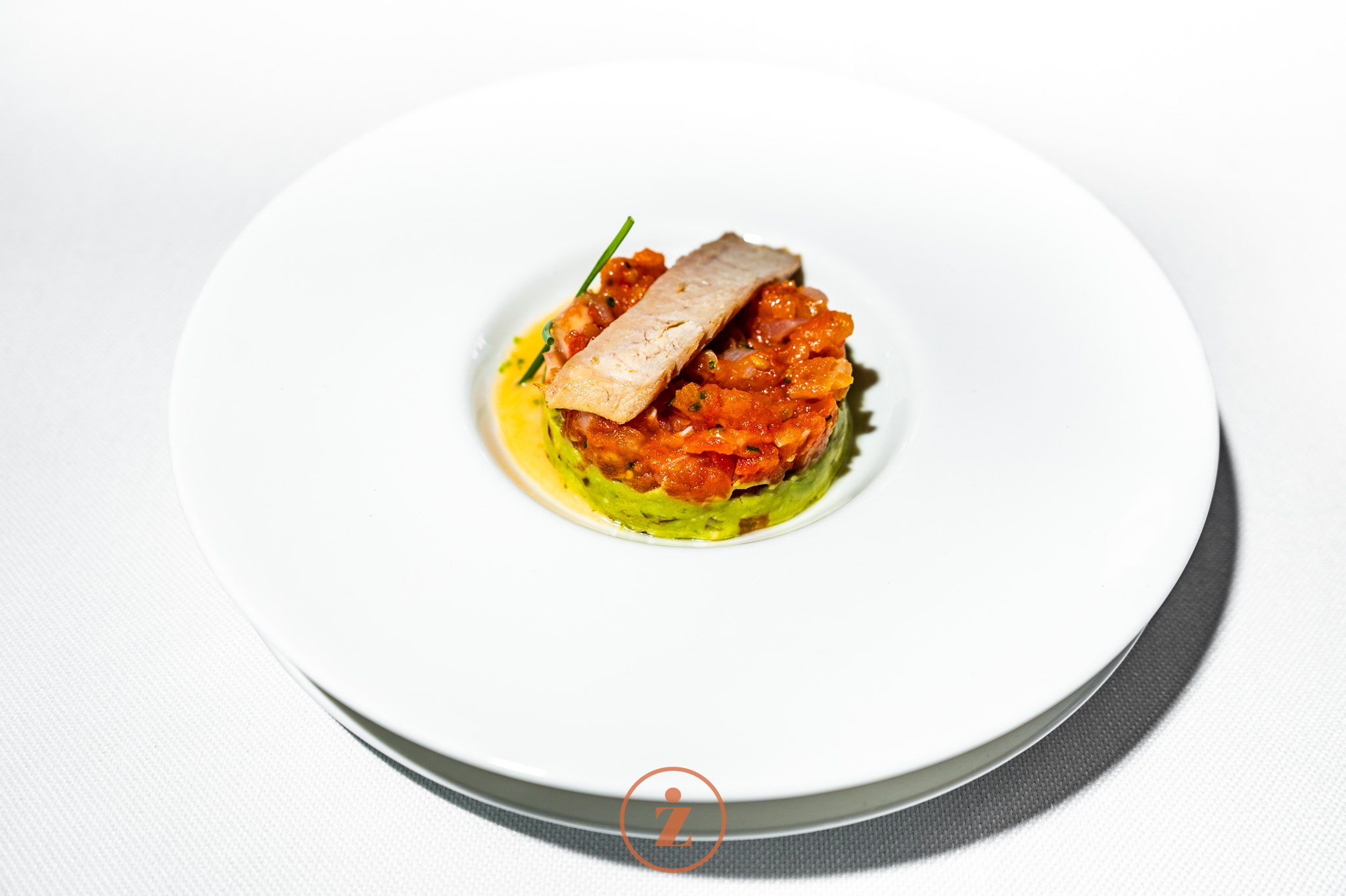 plato de catering en evento corporativo